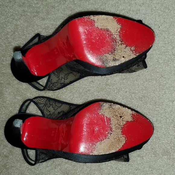 Louboutin Red bottom Stilettos - Picture 3 of 4